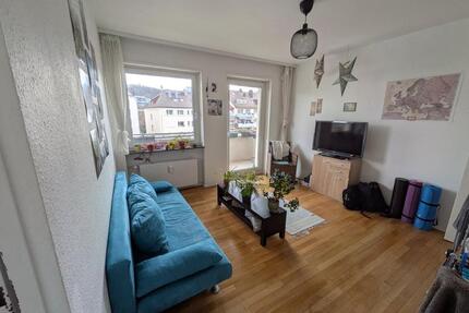 Helle 2- Zi- Whg zentral in Freiburg für Studenten Auszubildende - Freiburg im Breisgau