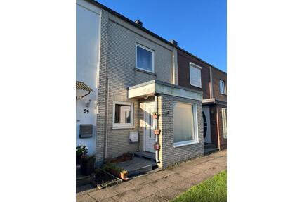 Reihenhaus mit Erbbaurecht, 4 Zimmer, Garten und Terrasse - Lübeck Kücknitz