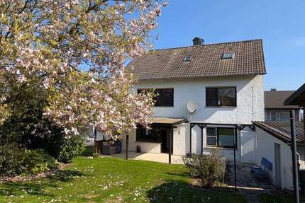 Haus zum Kaufen in Lemgo Brake 224.000,00 € 132 m² - Lemgo / Brake