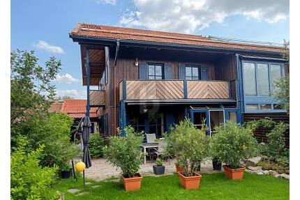 LEBENSRAUM MIT CHARME UND WOHLFÜHLFAKTOR - Brannenburg