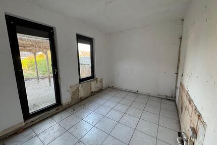 Familienprojekt mit Herz – günstiges Eigenheim zum Verwirklichen - Schortens