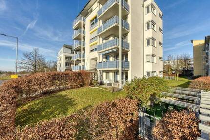 +++ Erdgeschoss mit SüdWest-Terrasse & Grünfläche - inklusive TG-Box - aktuell vermietet +++ - Stuttgart Burgholzhof