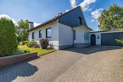 Haus zum Kaufen in Süderbrarup 348.000,00 € 165 m²