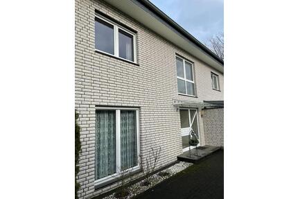 Moderne 4 Zimmer Maisonette-Wohnung in Gütersloh.*Provisionsfrei*