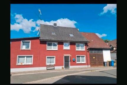Einfamilienhaus - 220.000,00&nbsp;EUR Kaufpreis, ca.&nbsp; 250,00&nbsp;m&sup2; in Rauhenebrach (PLZ: 96181)