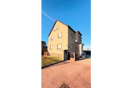 2 Familienhaus mit Garten und Garage - Weißenfels