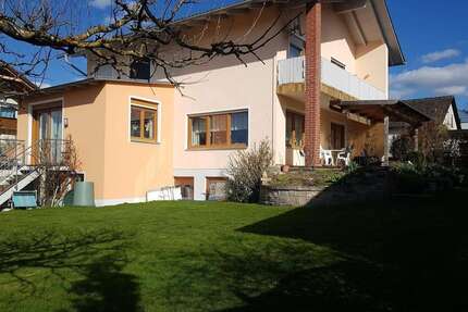 Haus zum Kaufen in Burglengenfeld 495.000,00 € 160 m²