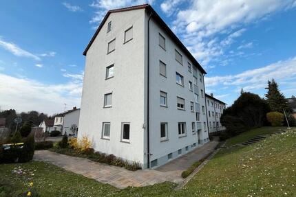 Großzü,helle4ZiHochparterreWhgKernsanStellplatzEBK,KellerBalkon - Ludwigsburg