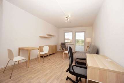 Wohnung zum Mieten in Plauen 229,43 € 29.68 m²