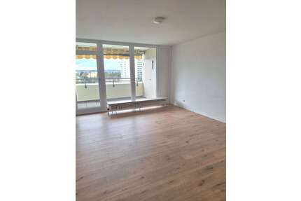 Wohnung zum Mieten in Erlangen 960,00 € 72.87 m²