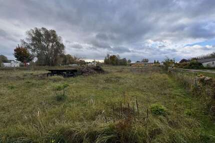 Grundstück in Nauen 1.088.000,00 € 6220 m²