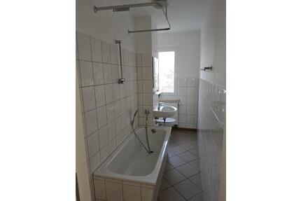 Schöne, helle 3 Raum Wohnung in Heldrungen zu vermieten - An der Schmücke