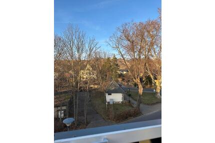 Nachmieter für 2-Raum-Wohnung in Radeneul - Radebeul