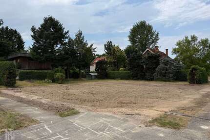 Grundstück zu verkaufen in Potsdam 380.000,00 € 750 m²