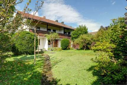 Haus zum Kaufen in Baldham 998.000,00 € 193.68 m²