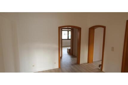 Helle und ruhige 4 Zimmer Wohnung in Ahrweiler mit Balkon Garage - Bad Neuenahr-Ahrweiler