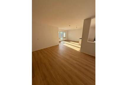 4-Zimmer-Wohnung mit Balkon, offener Küche, Gäste-WC - Kabelsketal Großkugel