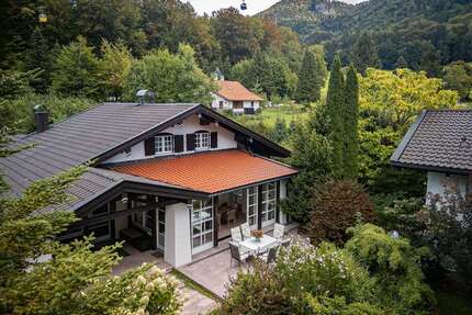 Haus zum Kaufen in Aschau im Chiemgau 2.450.000,00 € 285 m²