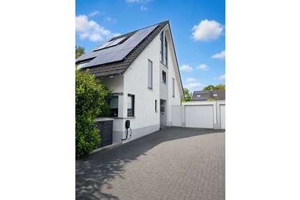 Haus zum Kaufen in Leverkusen 680.000,00 € 191 m²
