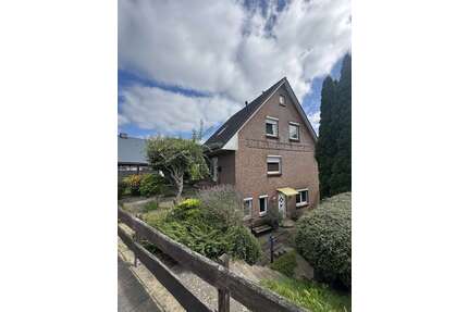 Haus zum Kaufen in Heide 360.000,00 € 169.99 m²