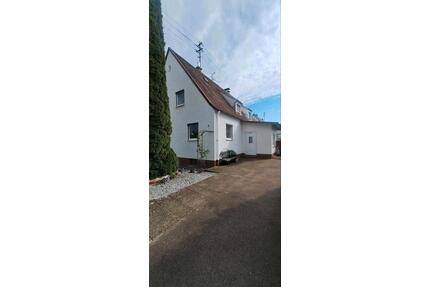 Doppelhaushelfte zum Verkaufen - 275.000,00&nbsp;EUR Kaufpreis, ca.&nbsp; 85,00&nbsp;m&sup2; in Offingen (PLZ: 89362)