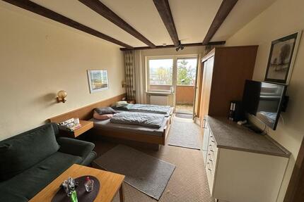 Voll möbliertes 1-Zimmer Nichtraucher Appartement mit Balkon - Bad Steben