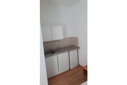 Arnstorf Unterer Markt - 300,00&nbsp;EUR Kaltmiete, ca.&nbsp; 30,00&nbsp;m&sup2; in Arnstorf (PLZ: 94424)