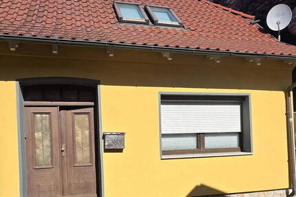 Doppelhaushälfte Zentrum Lübz - 145.000,00&nbsp;EUR Kaufpreis, ca.&nbsp; 96,00&nbsp;m&sup2;&nbsp;Wohnfl&auml;che in Lübz (PLZ: 19386)