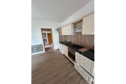 MonteurunterkunftFirmenwohnung –186 m2, 6 Zimmer 2 Küchen 4+Park - Stuhr