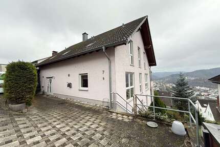 Haus zum Kaufen in Werdohl 370.000,00 € 317 m²