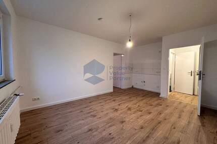 Sanierte 2-Zimmer-Wohnung im 3. Obergeschoss mit Westausrichtung - Wolfsburg Rabenberg