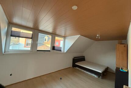 Wohnung absofort zu vermieten - 887,00&nbsp;EUR Kaltmiete, ca.&nbsp; 85,00&nbsp;m&sup2; in Daun (PLZ: 54550)