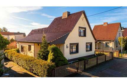 Haus zum Kaufen in Muldestausee 170.000,00 € 95.67 m²