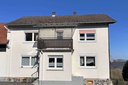 Haus zum Kaufen in Brachttal 240.000,00 € 160 m²