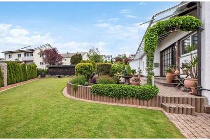 Haus zum Kaufen in Durach 899.000,00 € 219 m²