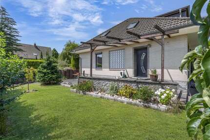 Haus zum Kaufen in Bremerhaven 459.000,00 € 254.63 m²