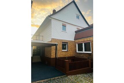 Familienhaus mit viel Platz & Charme: Provisionsfrei, ab 20.04 - Schwarzenborn