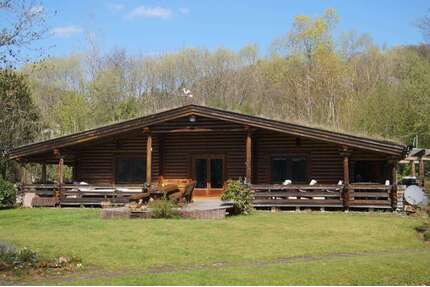 Haus zum Kaufen in Waldfischbach-Burgalben 565.000,00 € 250 m²
