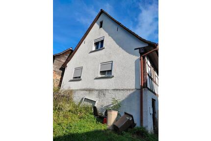 renovierungsbedürftiges Einfamilienhaus - Lindenfels