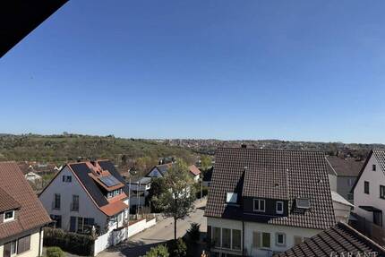 Attraktives Zweifamilienhaus in Benningen am Neckar - mit Potenzial und Vermietungsertrag