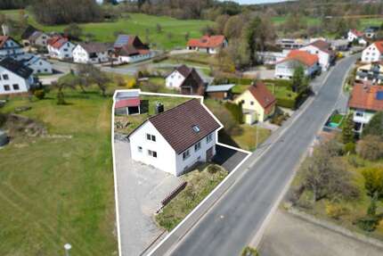 Haus zum Kaufen in Obertrubach 299.000,00 € 169.33 m²