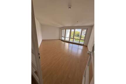 Wohnung zum Mieten in Regensburg 1.395,00 € 114 m²