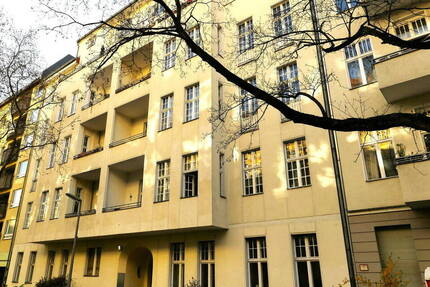 Repräsentative und sehr ruhige 5-Zimmer+1-Wohnung in direkter Kurfürstendamm-Nähe - Berlin Wilmersdorf