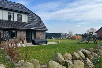 Neuwertige Wohnung mit vielem was das Herz begehrt! - Varrel