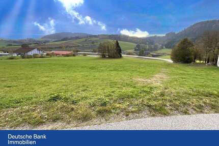 Grundstück zu verkaufen in Waldkirchen 69.000,00 € 700 m²