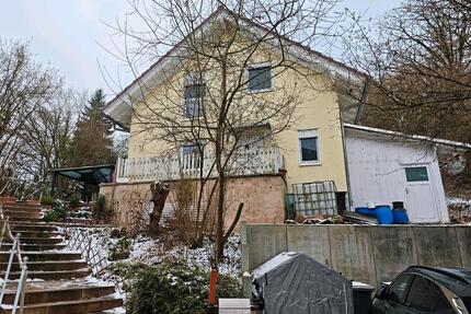 Einfamilienhaus in zentraler Ortsrandlage von Katzenelnbogen