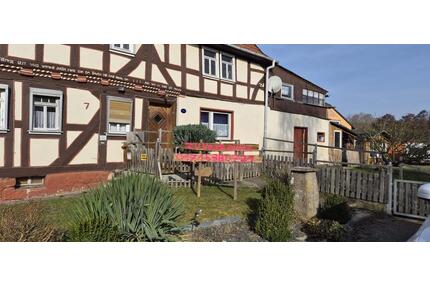 Charmantes Denkmalobjekt mit großem Grundstück - Hosenfeld