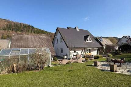 Haus zum Kaufen in Olsberg 419.000,00 € 169 m²