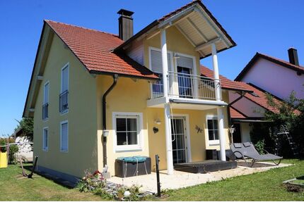 Sonnenoase Einfamilienhaus, 6 Zi, zentral & ruhig, Stadt Geiselhöring