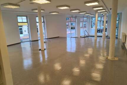 Einzelhandel in Bredstedt 690,00 € 138 m²